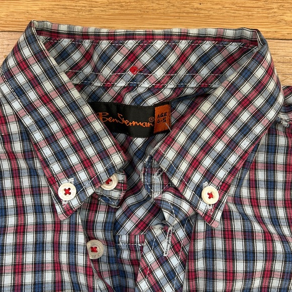 BEN SHERMAN age 4-5 blue and red plaid button down shirt with pocket - Picture 12 of 16